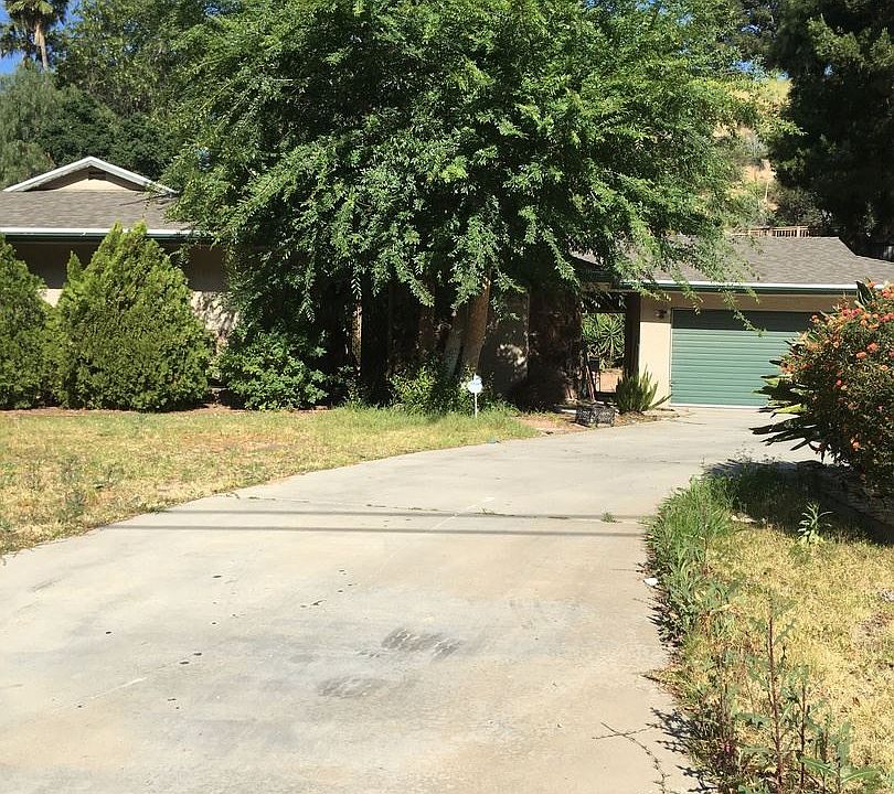 1st image of 10071 Sunland Blvd
