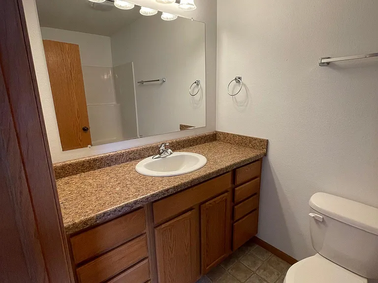 4808 Algonquin Dr #4 — Photo 6