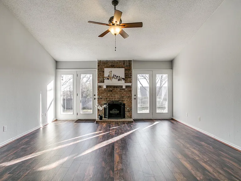 5424 Buckner Ct — Photo 4