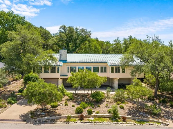405 Valley View Dr, La Grange, TX 78945
