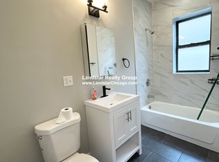 6523 N Newgard Ave APT 3G, Chicago, IL 60626