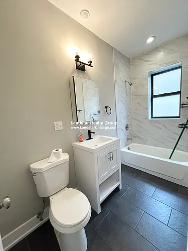 6523 N Newgard Ave #3G Photo 1