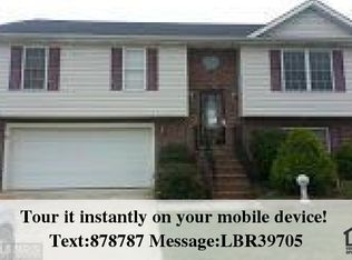 62 Garfield Dr, Inwood, WV 25428