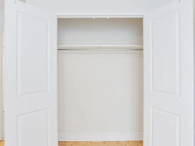 10 Teesdale Pl #2 BD — Photo 6