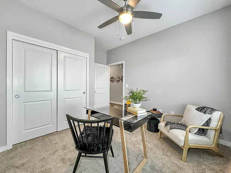 865 NW Sproul Dr — Photo 12