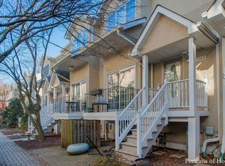 1148 Schneider Ave, Oak Park, IL 60302