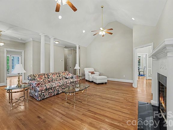 5th image of 6301 Hawk Nest Dr