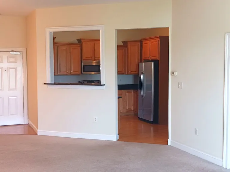 5215 Center St #405 — Photo 3