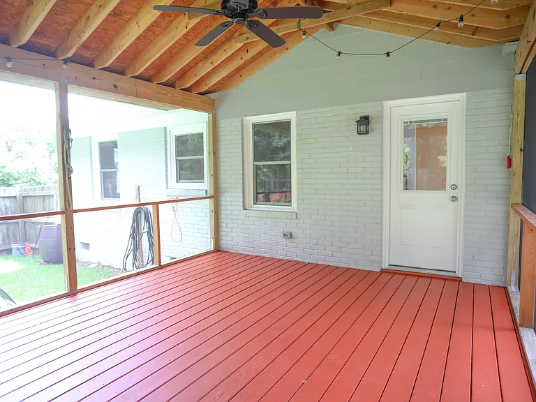 2313 Millbank St — Photo 24