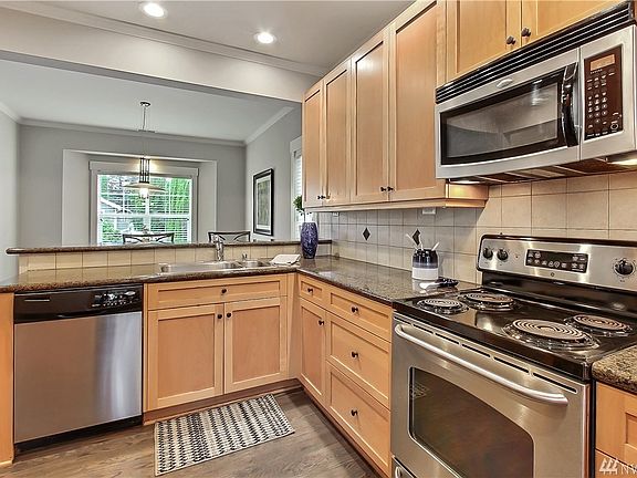 5th image of 8314 Silva Ave SE
