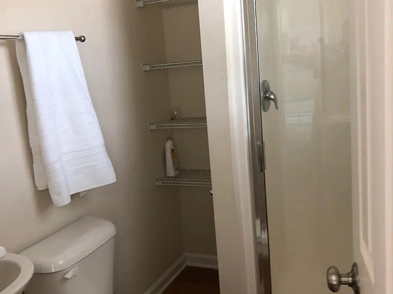 Attached bath to second floor bedroom.