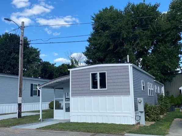 300 E Washington St Unit 7NW, North Attleboro, MA 02760