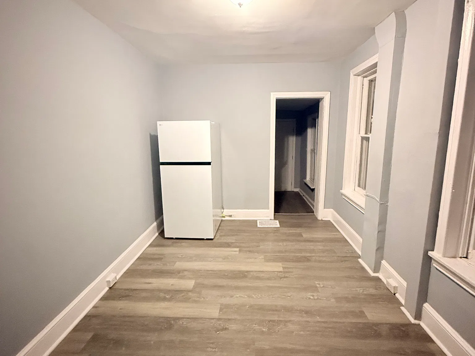 3 bed, 1125 sqft, $1,700 — Photo 3