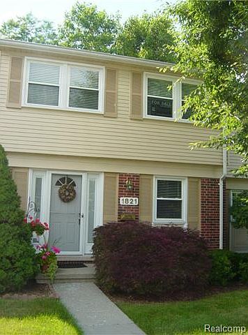 1st image of 1821 Brentwood Dr #544