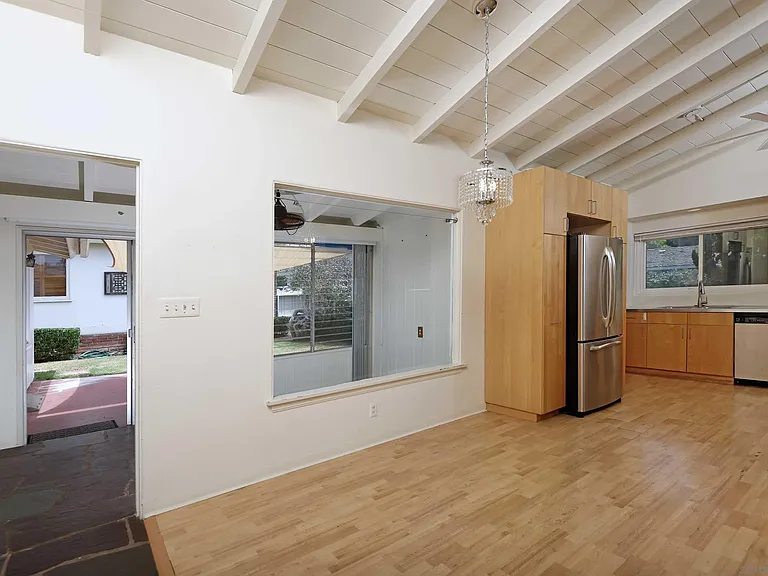 8405 Paseo Del Ocaso — Photo 7