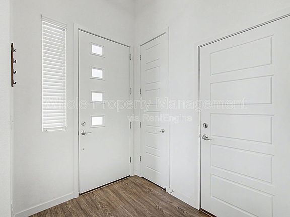 5th image of 10117 Morrison Rd