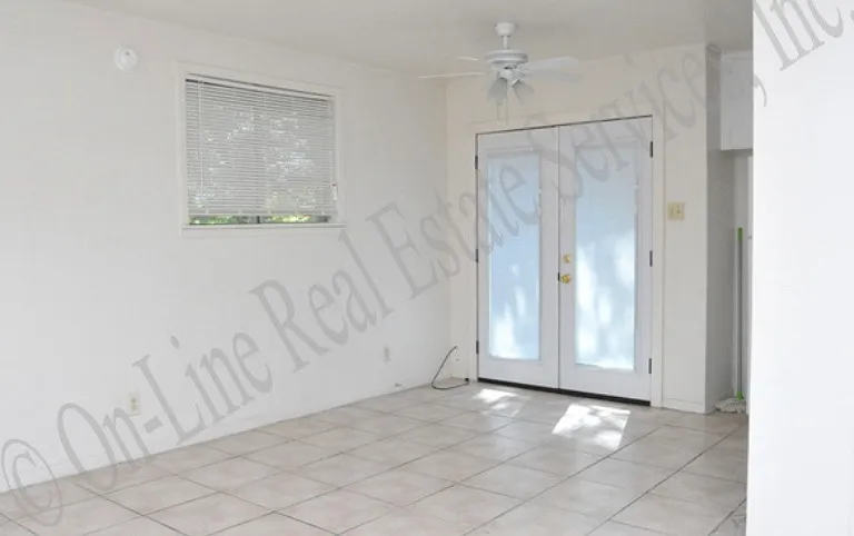 108 Moss St #A — Photo 5