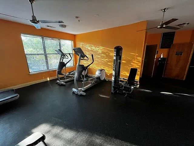 898 Oak St SW #1321 — Photo 30
