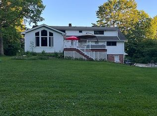 11024 Fairmount Rd, Newbury, OH 44065