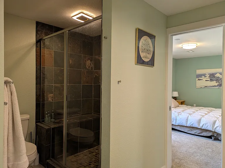 306 Linden St — Photo 15