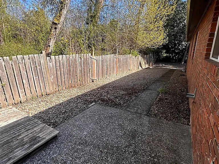 3800 SE Concord Rd — Photo 10