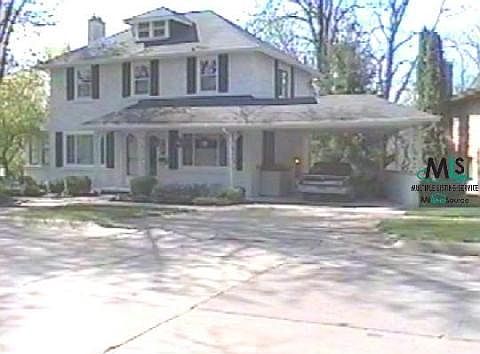 1st image of 117 Belleview St