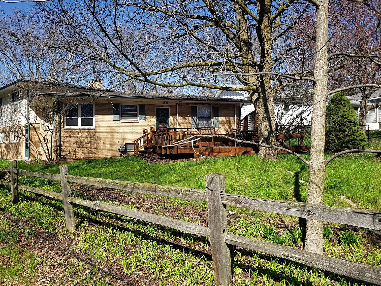 2 bed, $1,465 — Photo 2