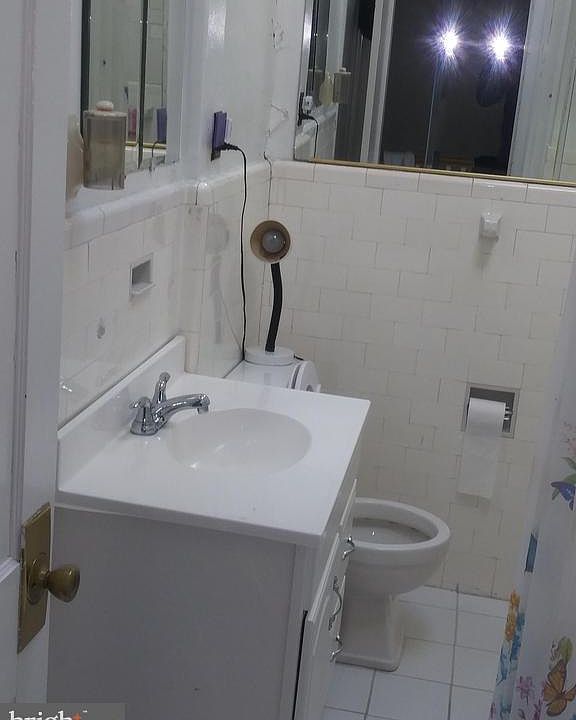 1st image of 6935 Limekiln Pike