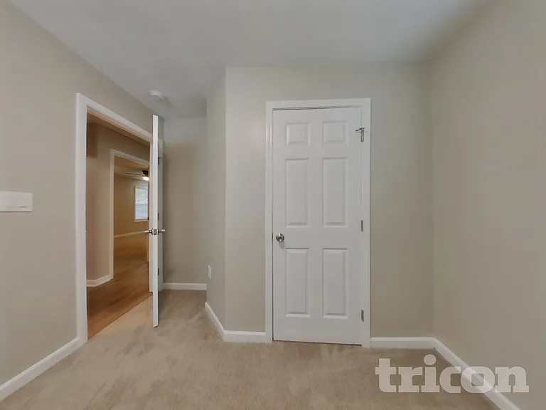 47 Rosemont Ct — Photo 10