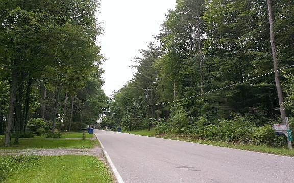 4th image of 578 W Peterson Dr