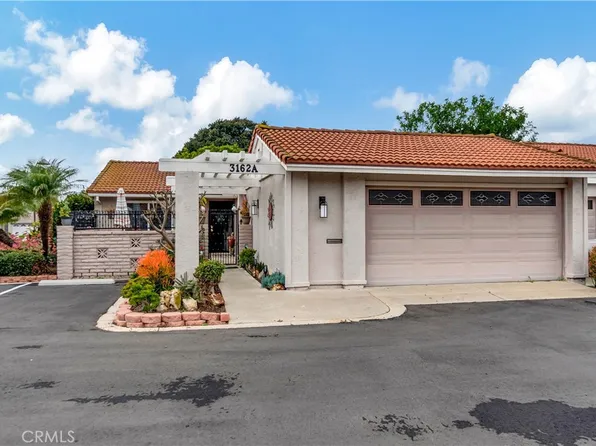 3162 Alta Vis Unit A, Laguna Woods, CA 92637
