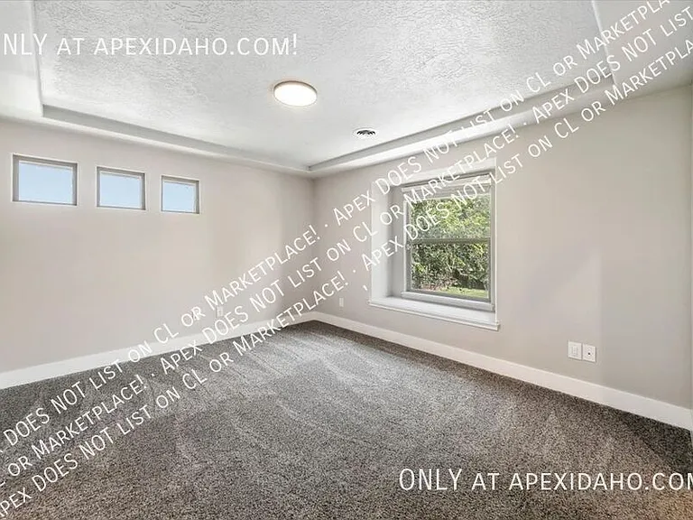 1828 W Divide Creek St — Photo 50