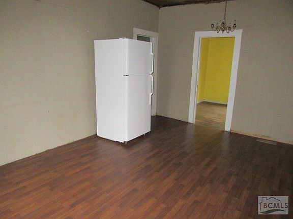 2nd image of 407 East Blvd