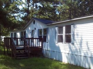 1624 Hyman Dr, Manning, SC 29102