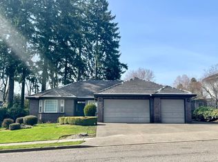 14785 SE 132nd Ave, Clackamas, OR 97015
