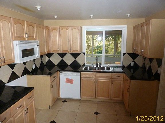 3rd image of 6424 129th Pl SE