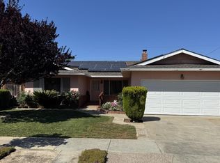 777 Lawrence Dr, Gilroy, CA 95020