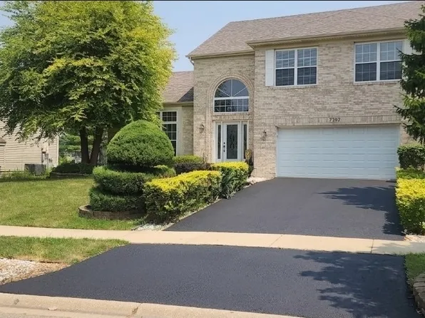 7307 Atkinson Cir, Plainfield, IL 60586