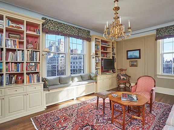 4th image of 850 Park Ave APT 12B