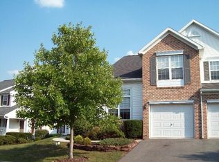 1402 Red Rock Cir, Limerick, PA 19468