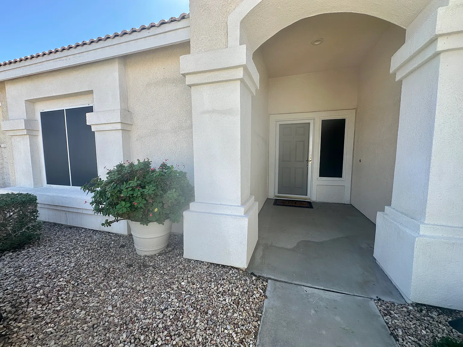 2 bed, 1322 sqft, $3,200 — Photo 4
