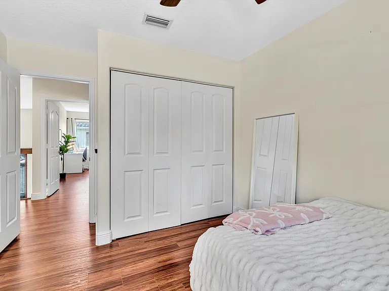10310 Santiago St — Photo 56