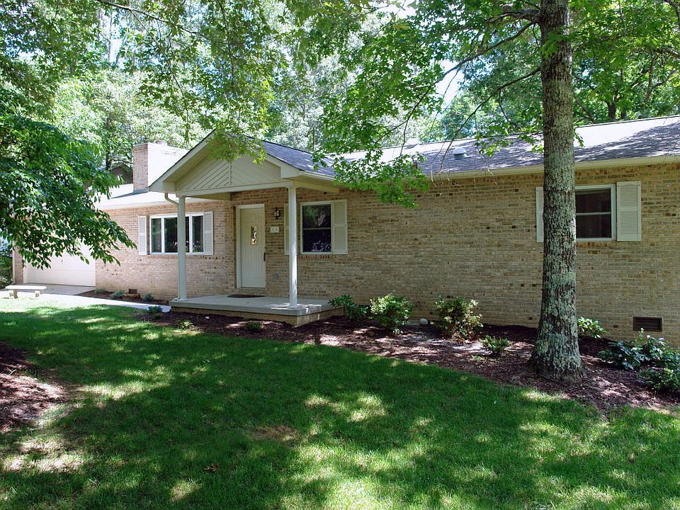 1st image of 16 Clinebrook Dr