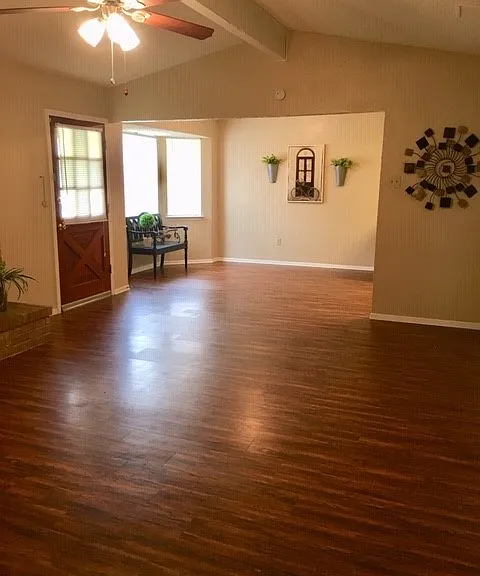 721 Lindenwood Dr — Photo 5