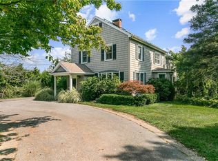 1047 E Main Rd, Portsmouth, RI 02871