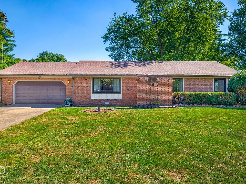 1st image of 130 Brookside Ct
