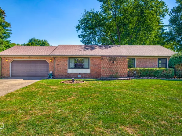 130 Brookside Ct, Franklin, IN 46131