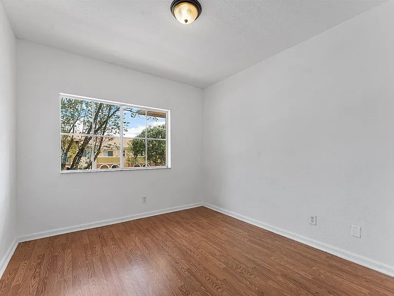 1407 S Santa Catalina Cir — Photo 22