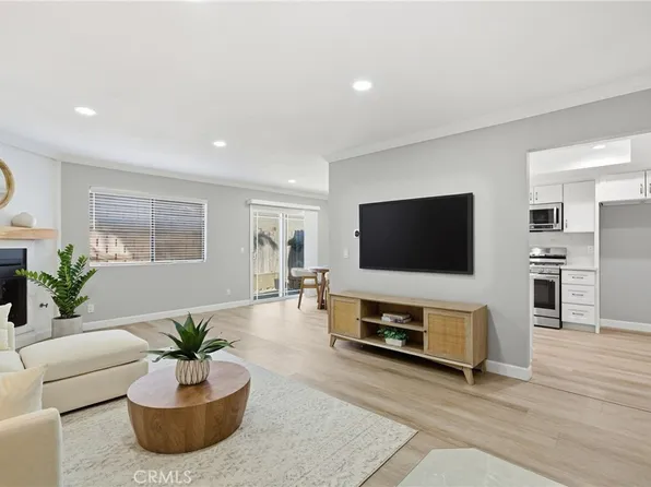 7113 Brentwood Ln, Westminster, CA 92683