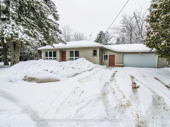 3017 Lakefield Rd, Selwyn, ON K9J 6X5